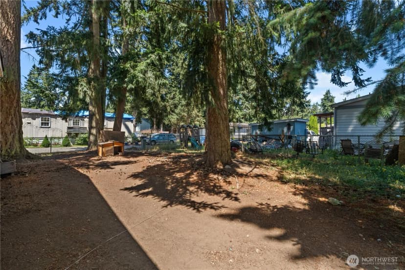 Property photo for 6605 237th Street E #42, Graham photo 27