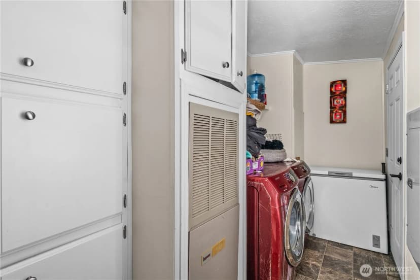Property photo for 6605 237th Street E #42, Graham photo 19