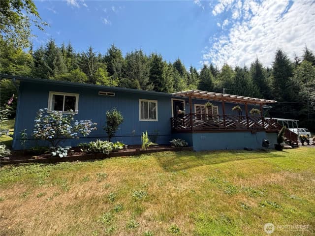 Property photo for 1705 Hwy 101, Forks