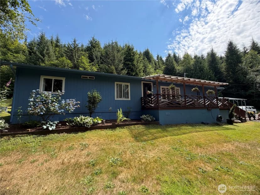Property photo for 1705 Hwy 101, Forks