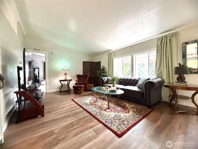 Property photo for 1705 Hwy 101, Forks photo 2