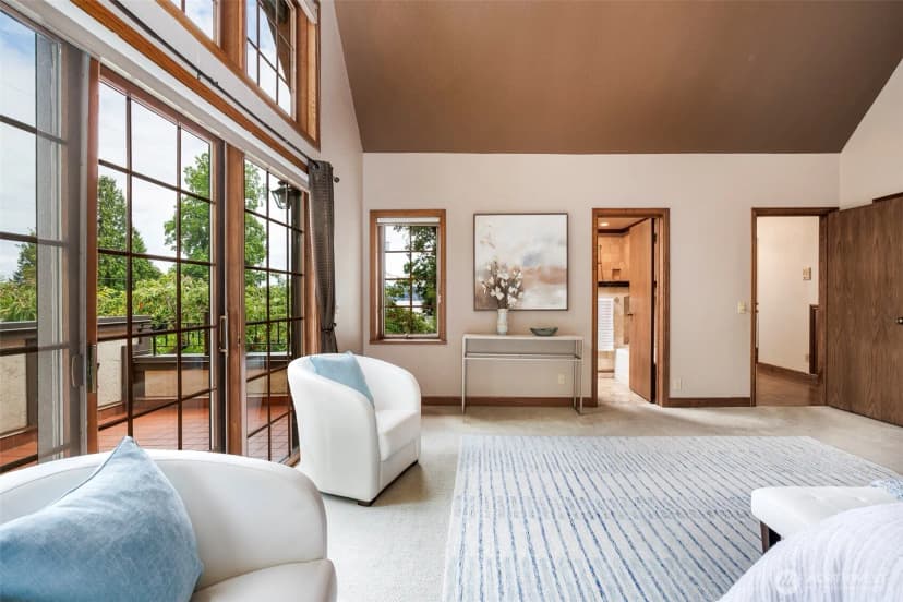 Property photo for 6573 Ne Windermere Road, Seattle photo 16