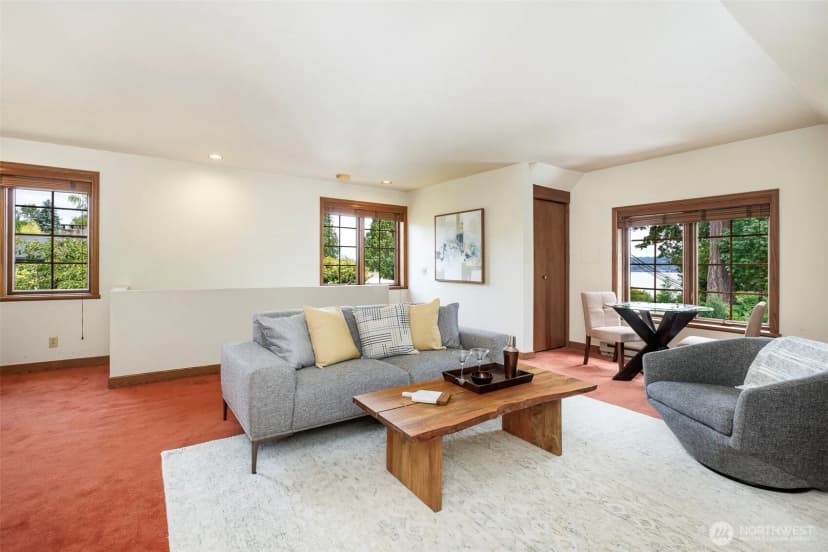 Property photo for 6573 Ne Windermere Road, Seattle photo 24