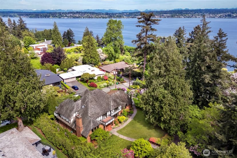 Property photo for 6573 Ne Windermere Road, Seattle photo 36
