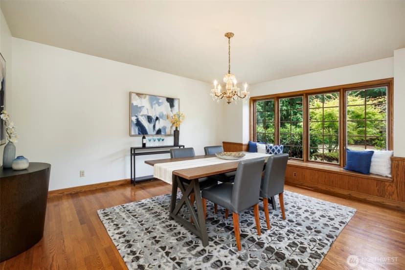 Property photo for 6573 Ne Windermere Road, Seattle photo 7