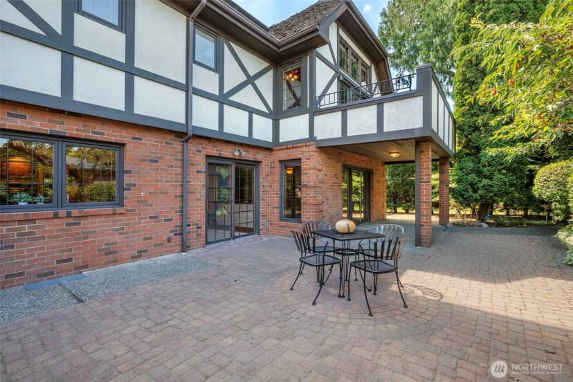 Property photo for 6573 Ne Windermere Road, Seattle photo 31
