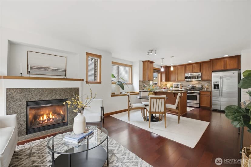 Property photo for 7411 4th Avenue Ne #a, Seattle photo 12