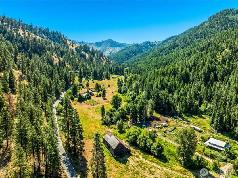 Property photo for 10495 Merry Canyon Road, Leavenworth photo 16