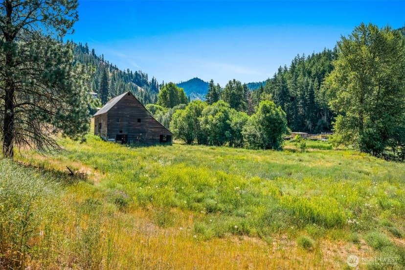 Property photo for 10495 Merry Canyon Road, Leavenworth photo 23