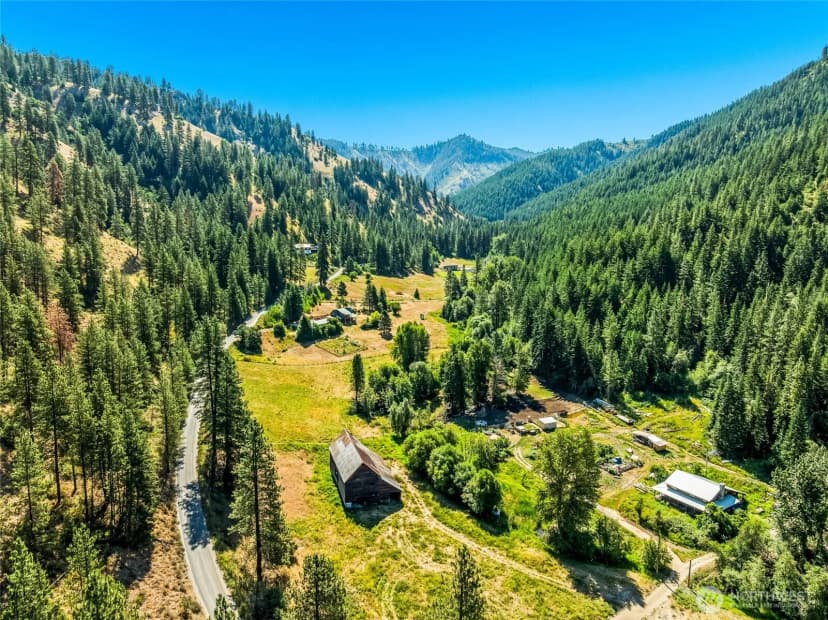Property photo for 10495 Merry Canyon Road, Leavenworth photo 15