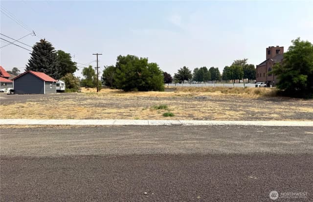 Property photo for 0 S Division Street, Odessa photo 5