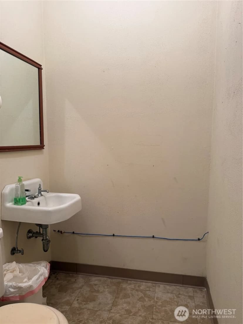 Property photo for 4 E 1st Avenue, Odessa photo 13