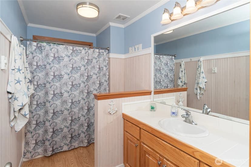 Property photo for 1850 Maple Street, Port Townsend photo 28