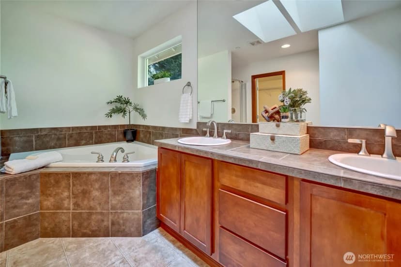 Property photo for 12530 28th Place W #16, Everett photo 19