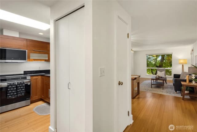 Property photo for 7323 Sand Point Way Ne #312, Seattle photo 3