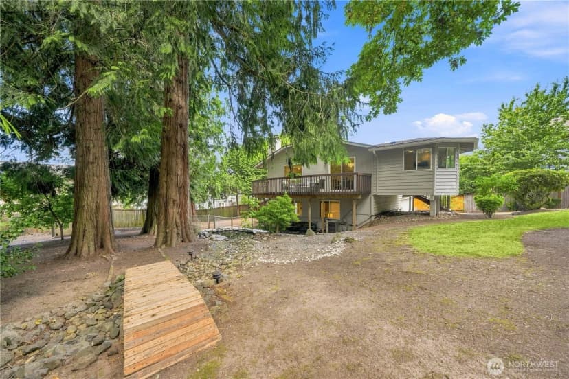 Property photo for 1439 227th Avenue Se, Sammamish photo 24
