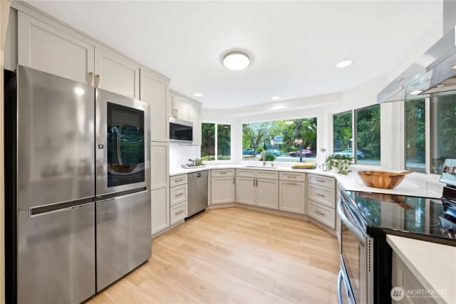Property photo for 1439 227th Avenue Se, Sammamish photo 5