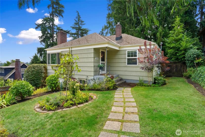 Property photo for 1529 Ne 94th Street, Seattle