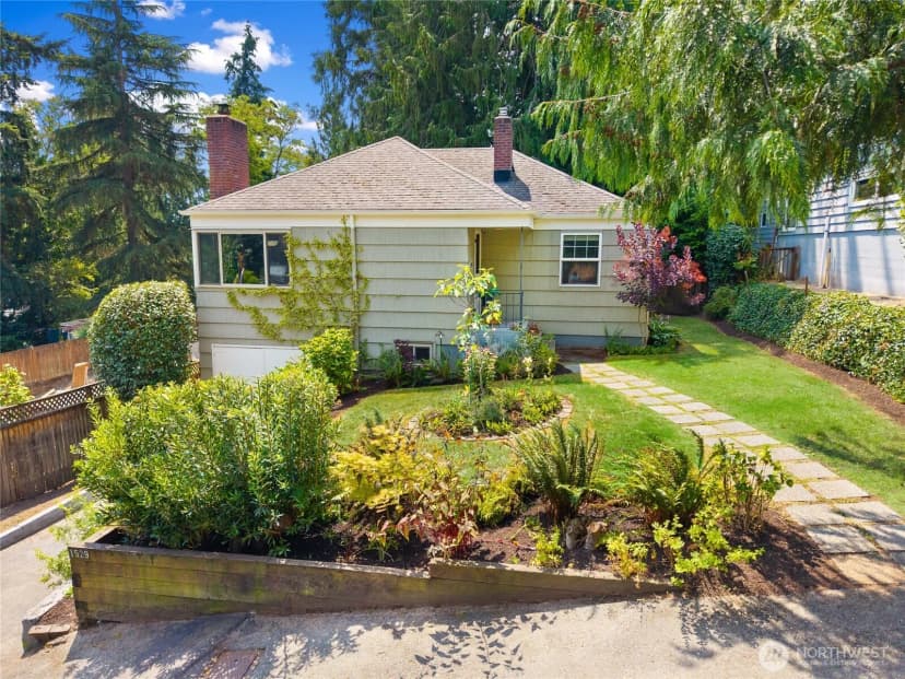 Property photo for 1529 Ne 94th Street, Seattle photo 37