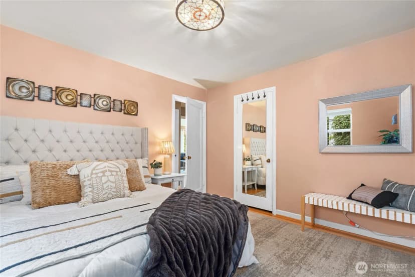 Property photo for 1529 Ne 94th Street, Seattle photo 16