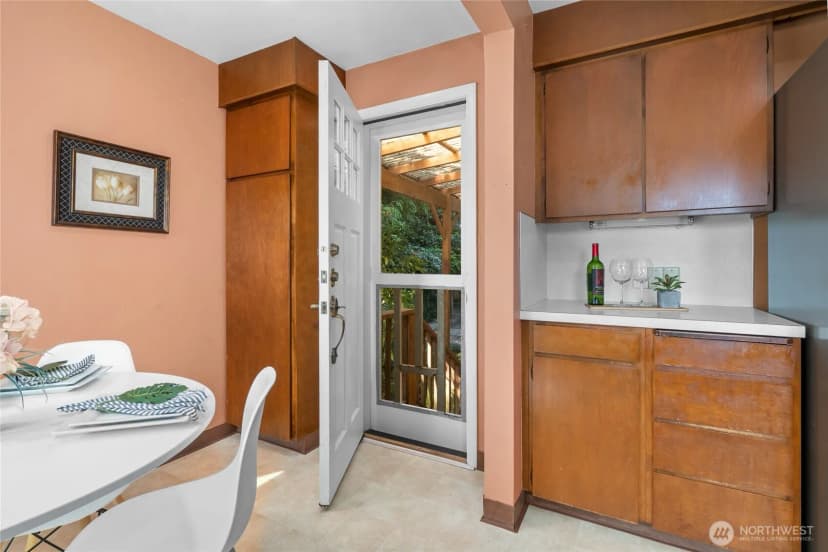 Property photo for 1529 Ne 94th Street, Seattle photo 12