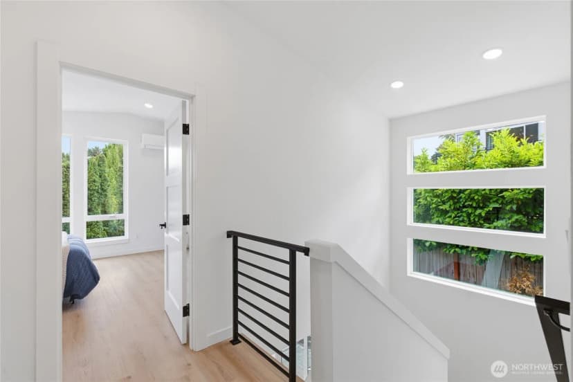 Property photo for 5716 Ne 65th Street, Seattle photo 26