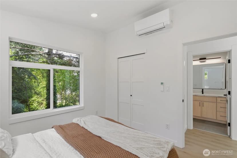 Property photo for 5716 Ne 65th Street, Seattle photo 25