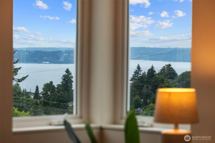 Property photo for 4049 44th Avenue Sw, Seattle photo 19