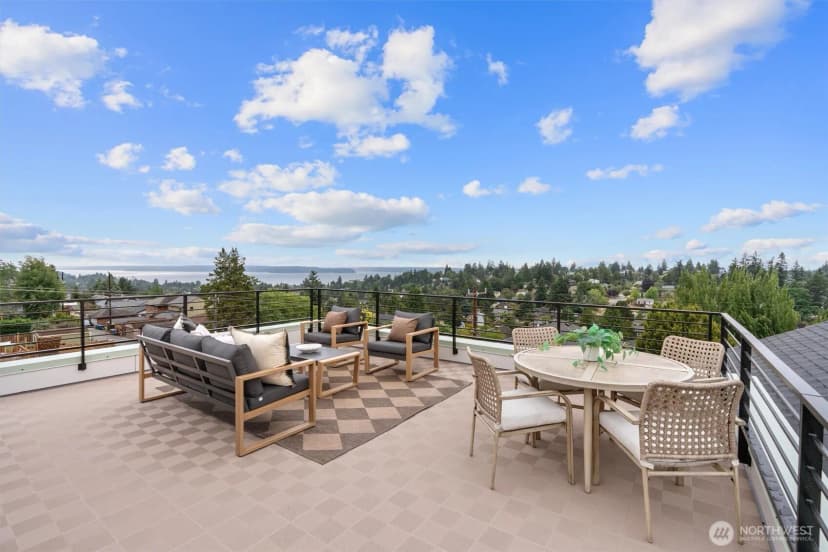 Property photo for 4049 44th Avenue Sw, Seattle photo 31