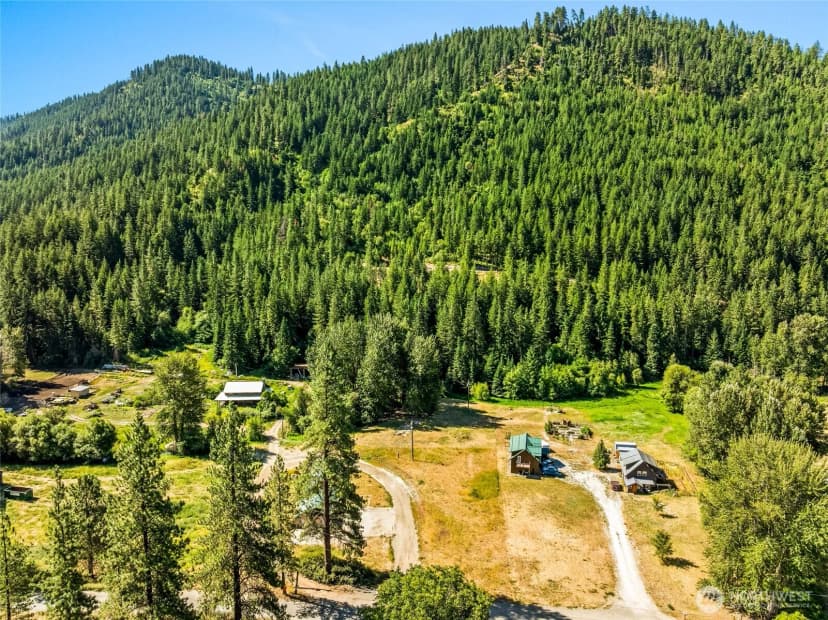 Property photo for 10547 Merry Canyon Road, Leavenworth photo 31