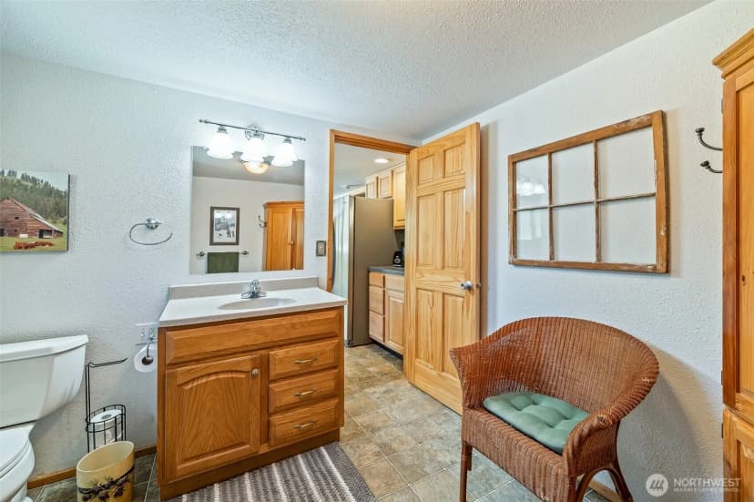 Property photo for 10547 Merry Canyon Road, Leavenworth photo 23