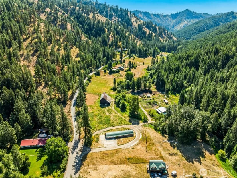 Property photo for 10547 Merry Canyon Road, Leavenworth photo 33