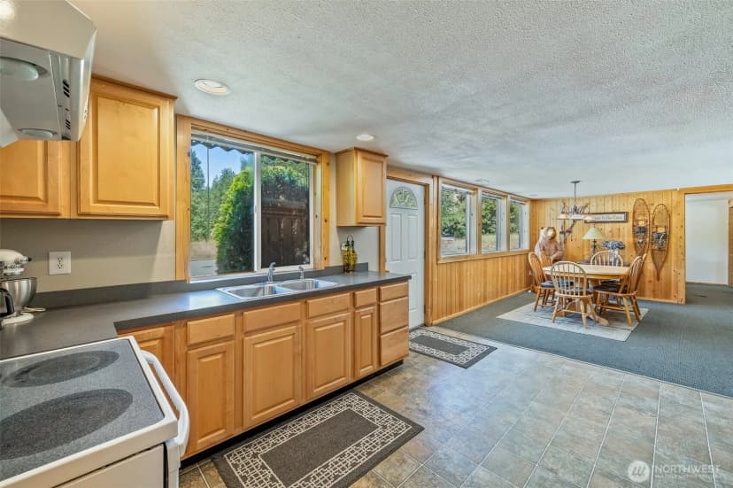 Property photo for 10547 Merry Canyon Road, Leavenworth photo 9