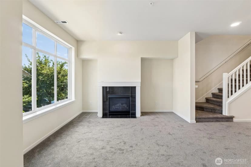 Property photo for 93 Sky Ridge Road Nw #505, Issaquah photo 8