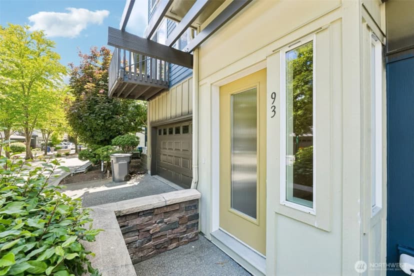 Property photo for 93 Sky Ridge Road Nw #505, Issaquah photo 5