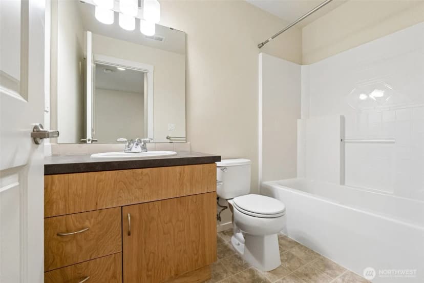 Property photo for 93 Sky Ridge Road Nw #505, Issaquah photo 21