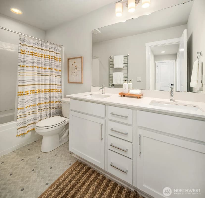 Property photo for 2447 Ne Athlon Court, Poulsbo photo 32