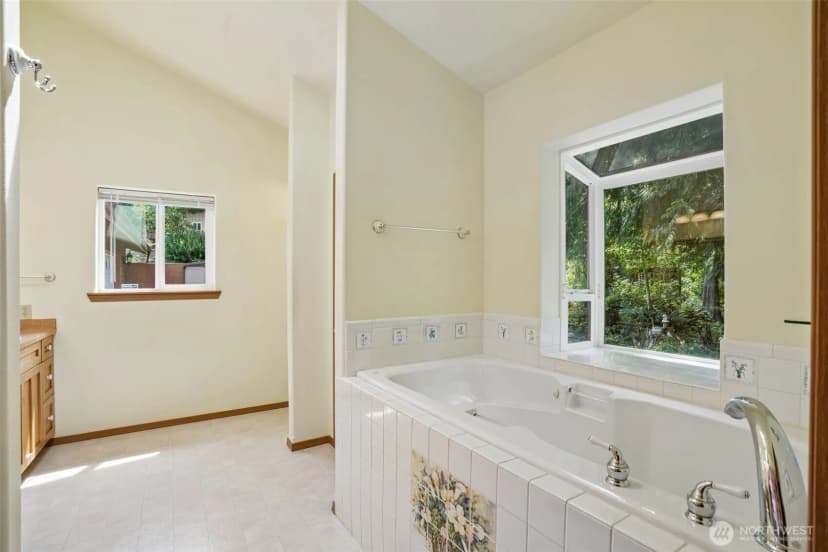 Property photo for 720 Ostrander Rd, Kelso photo 25