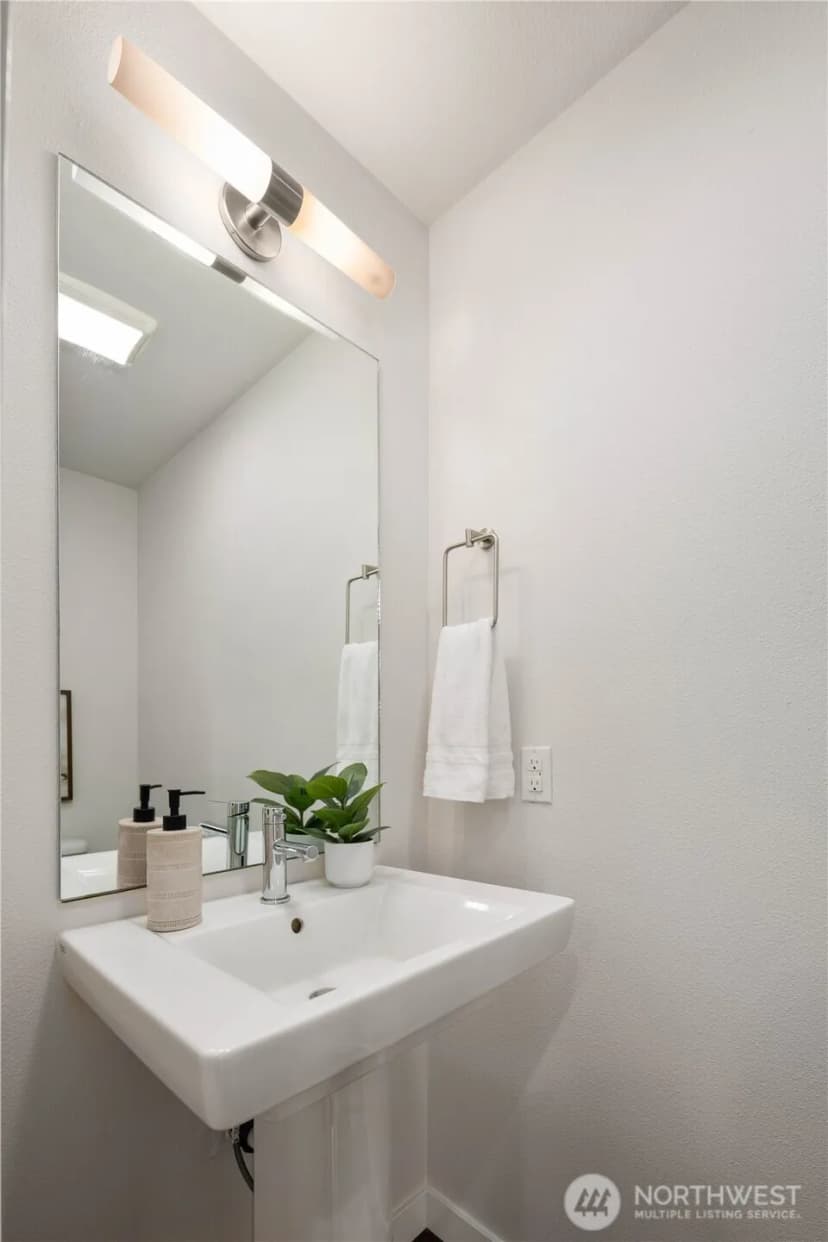 Property photo for 4253 Se 213th Pl #47, Issaquah photo 17