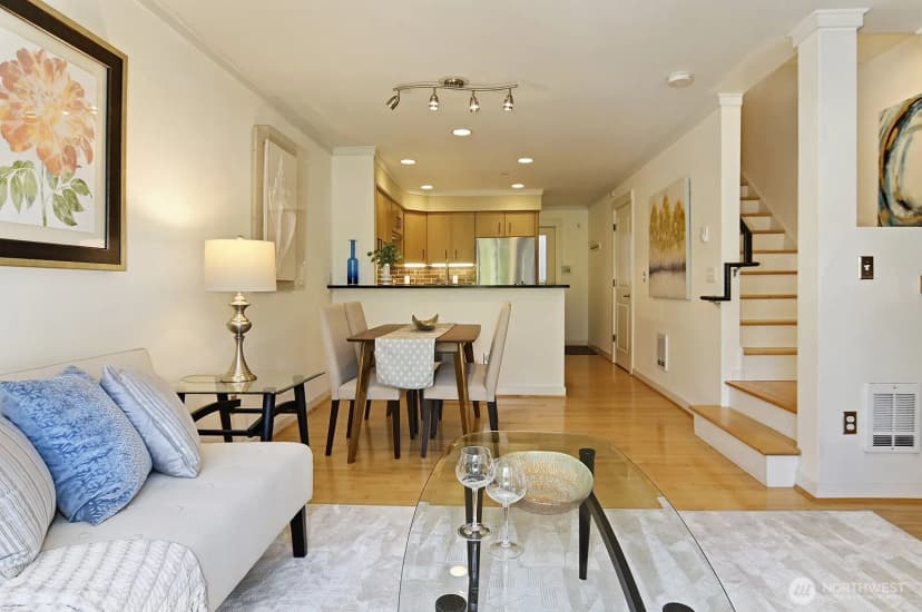 Property photo for 2502 N 50th Street #103, Seattle photo 11