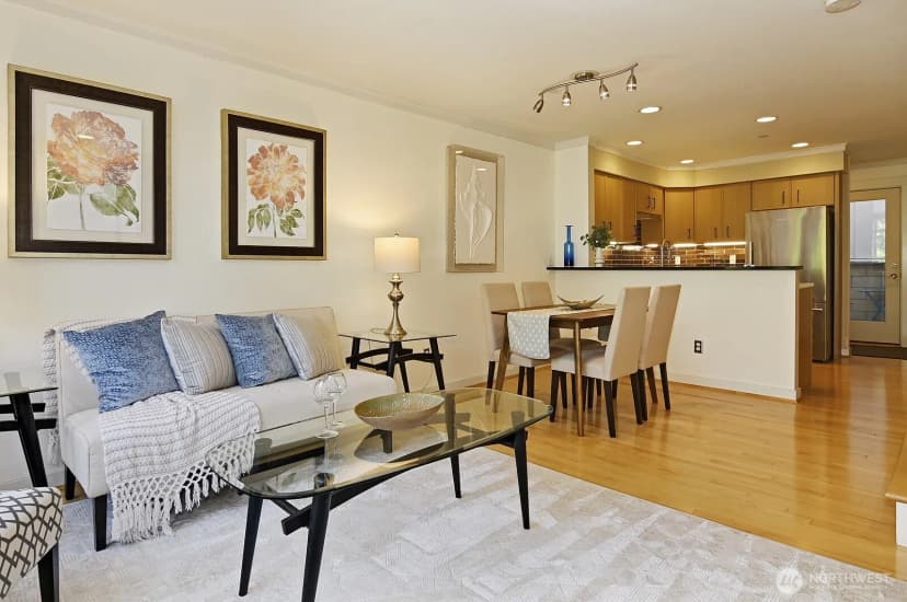 Property photo for 2502 N 50th Street #103, Seattle photo 12