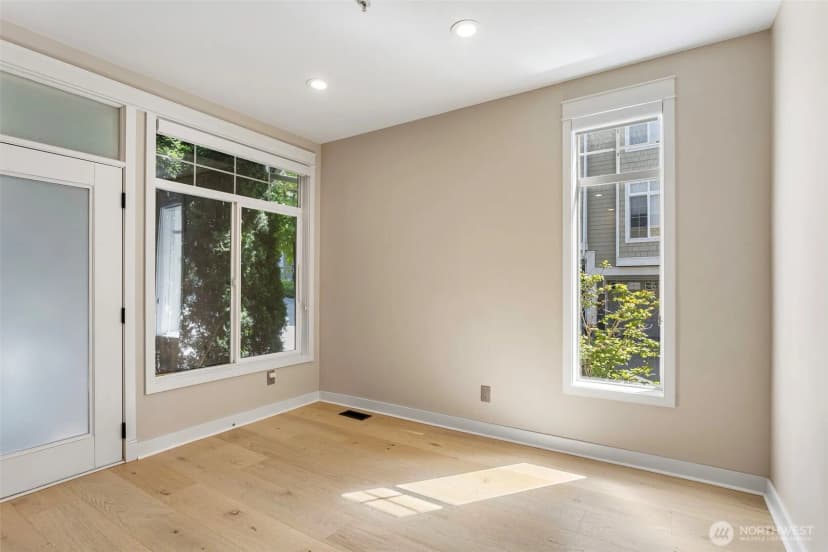 Property photo for 11899 Se 4th Place #603, Bellevue photo 10