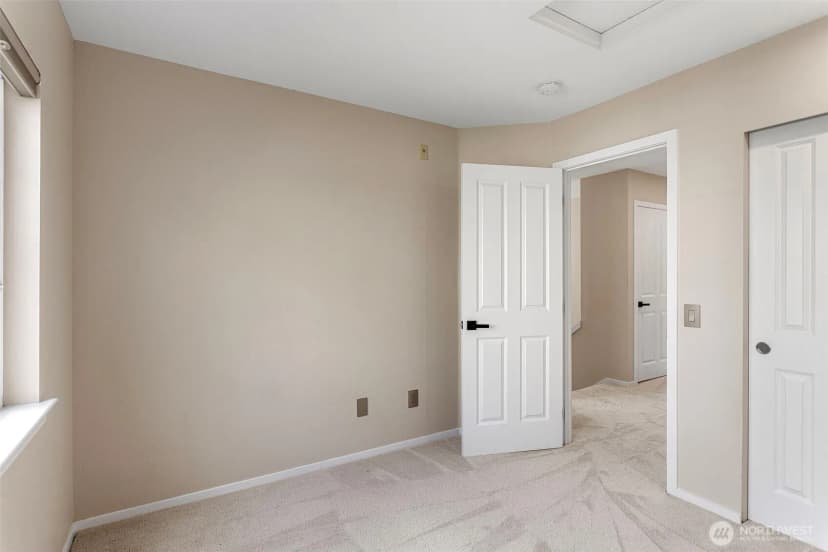 Property photo for 11899 Se 4th Place #603, Bellevue photo 12