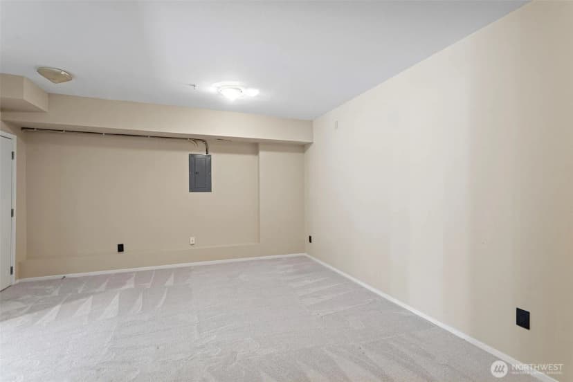 Property photo for 11899 Se 4th Place #603, Bellevue photo 22