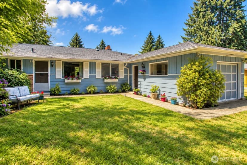 Property photo for 11826 Ne Manzanita Lane, Bainbridge Island