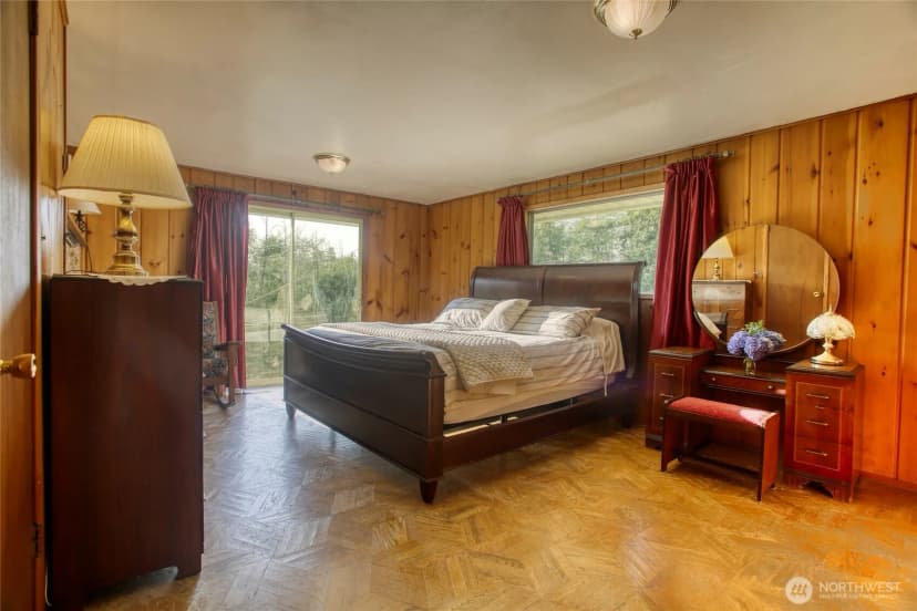 Property photo for 11826 Ne Manzanita Lane, Bainbridge Island photo 16