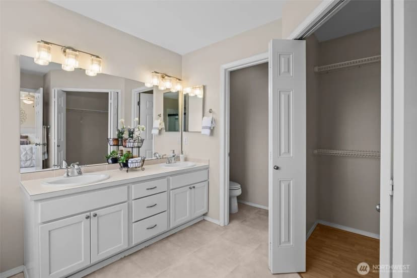Property photo for 1723 Sw 344th Place, Federal Way photo 20