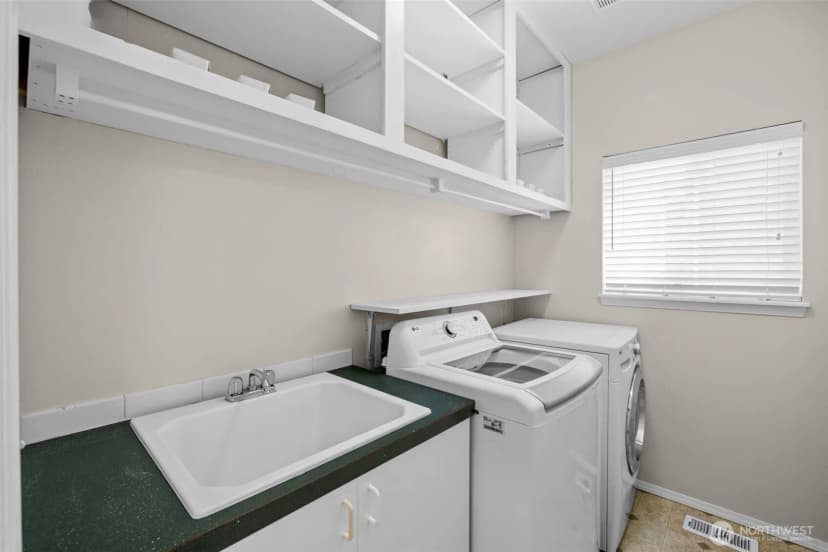 Property photo for 1723 Sw 344th Place, Federal Way photo 14