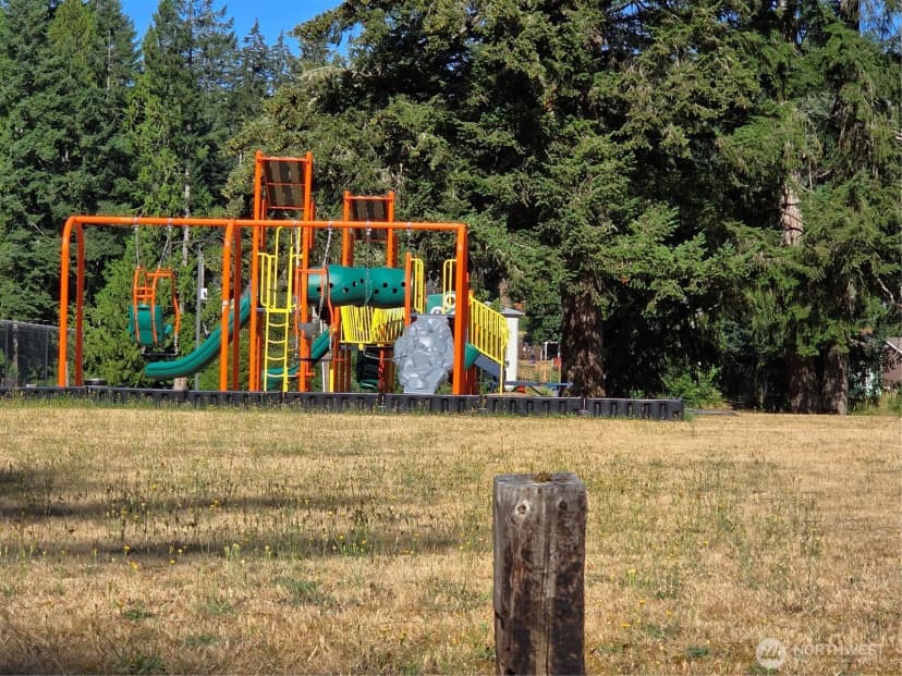 Property photo for 1905 194th Avenue Sw, Lakebay photo 10