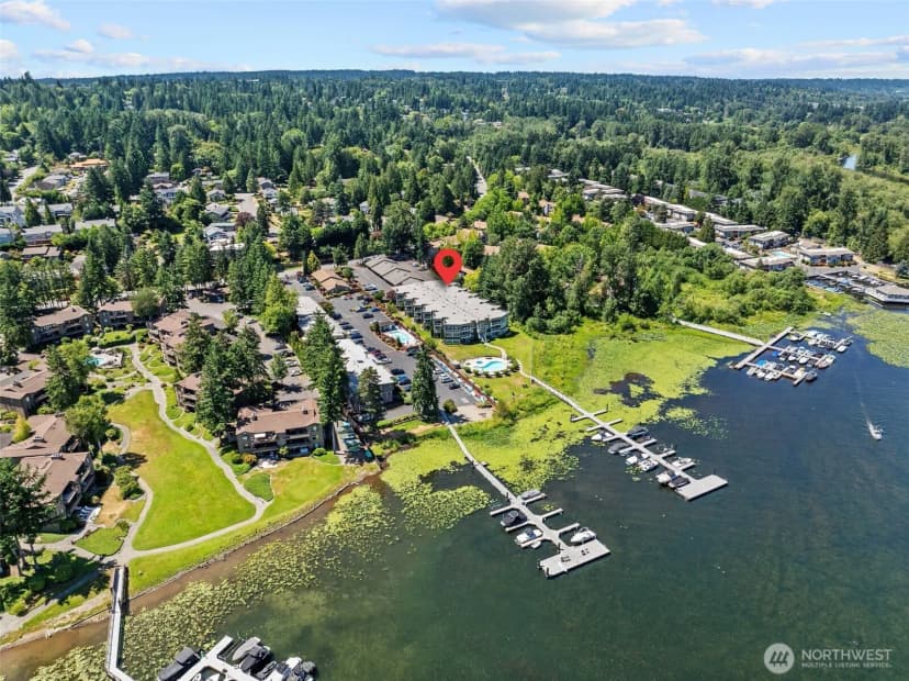 Property photo for 4214 W Lake Sammamish Pkwy Ne Ne #102, Redmond photo 29